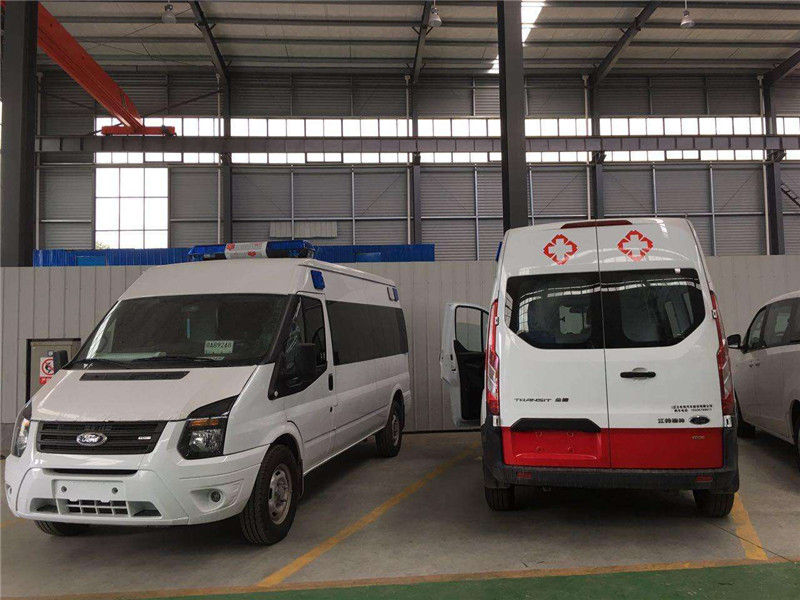广州救护车厂家跟你聊聊为什么无人避让救护车？01